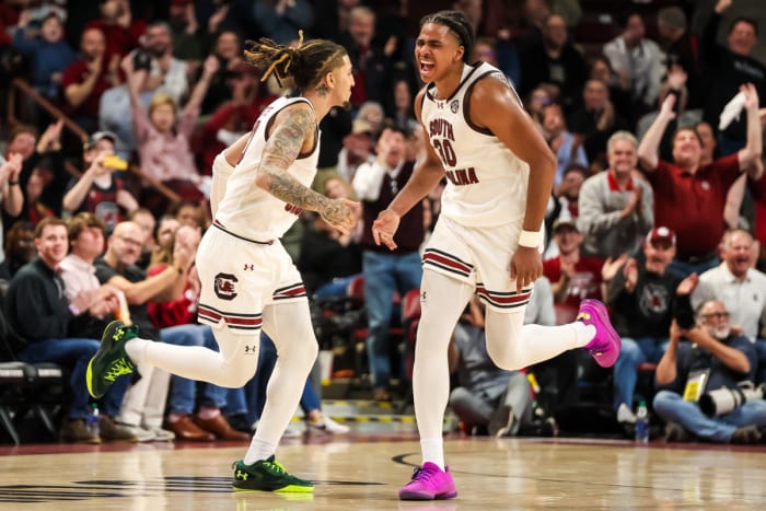 Myles Stute and forward Collin Murray-Boyles celebrate after making a play against Vanderbilt (10th Feb., 2024)